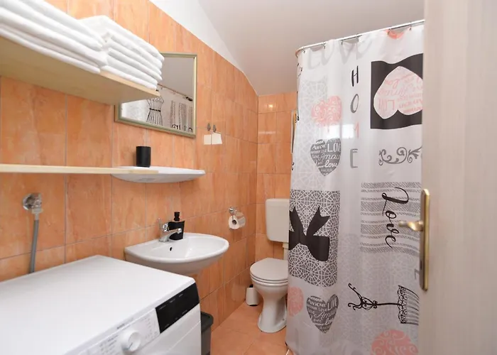 House Marta 2157 *