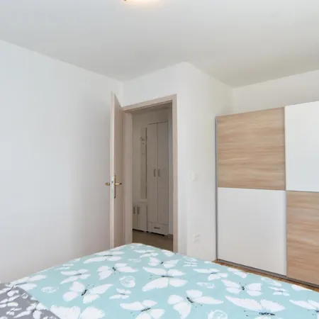 Holiday home House Marta 2157 Zminj