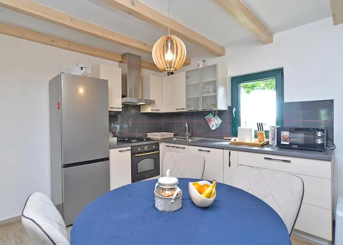 House Marta 2157 * Zminj